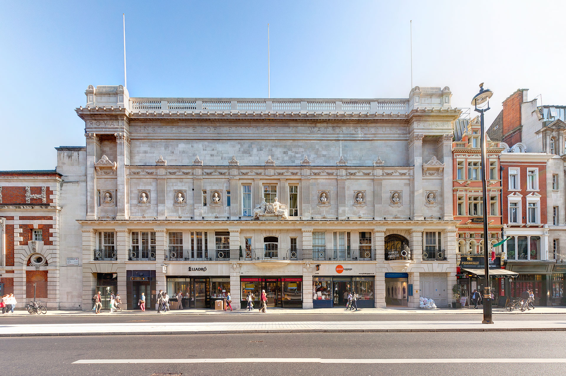 Facade cleaning BAFTA Building 195 Picadilly