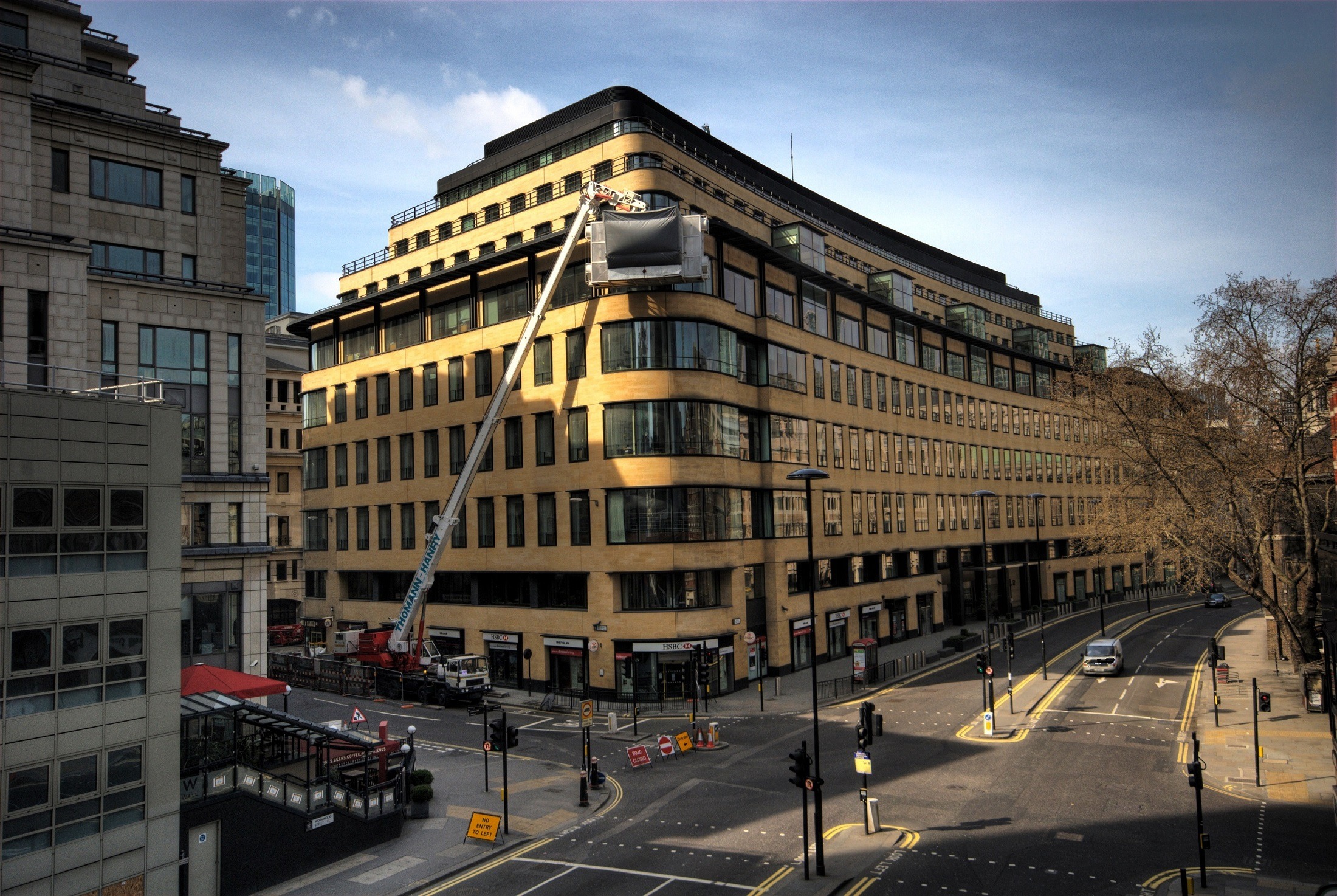 Deutsche Bank AG facade cleaning