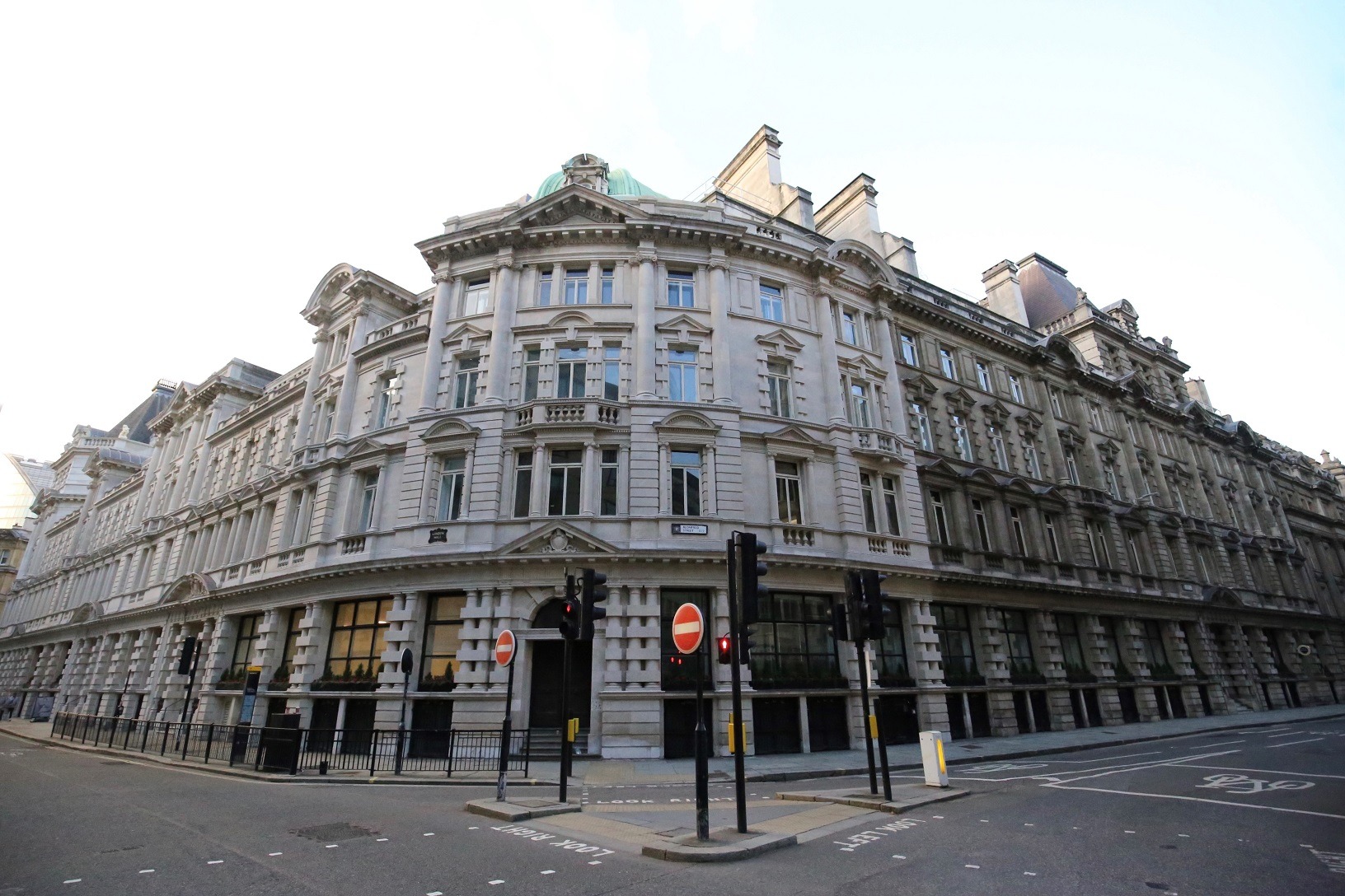 London Wall Buildings moorgate