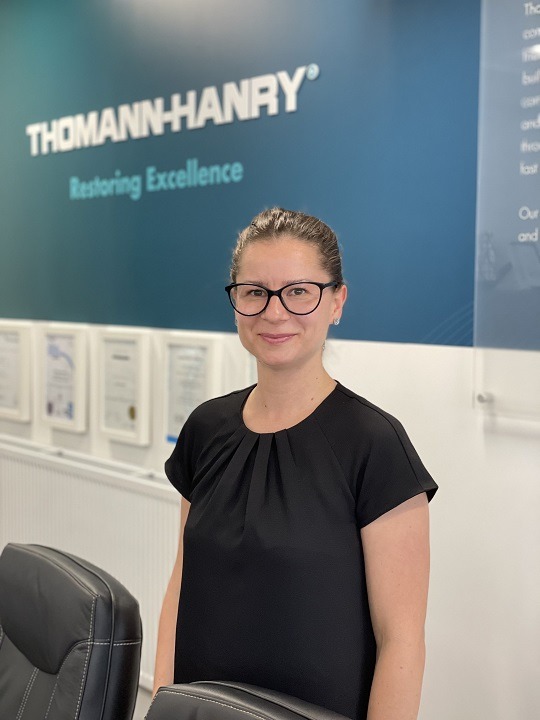 Valerija Lisakova, Thomann-Hanry