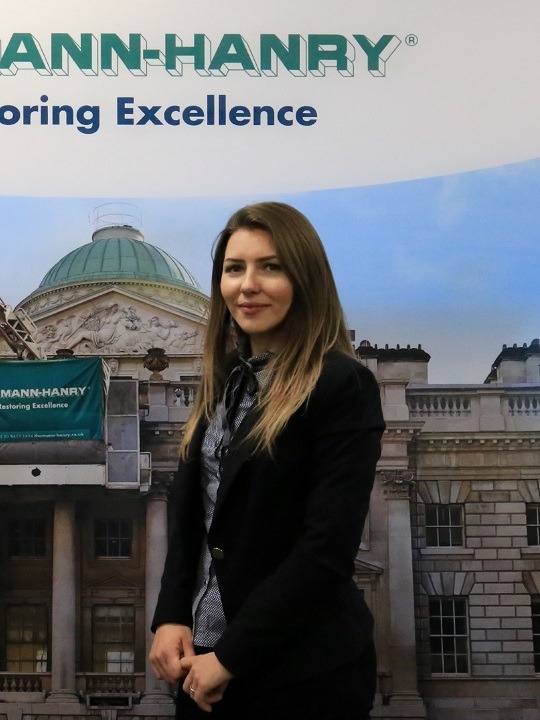 Cristina Timplaru, Thomann-Hanry